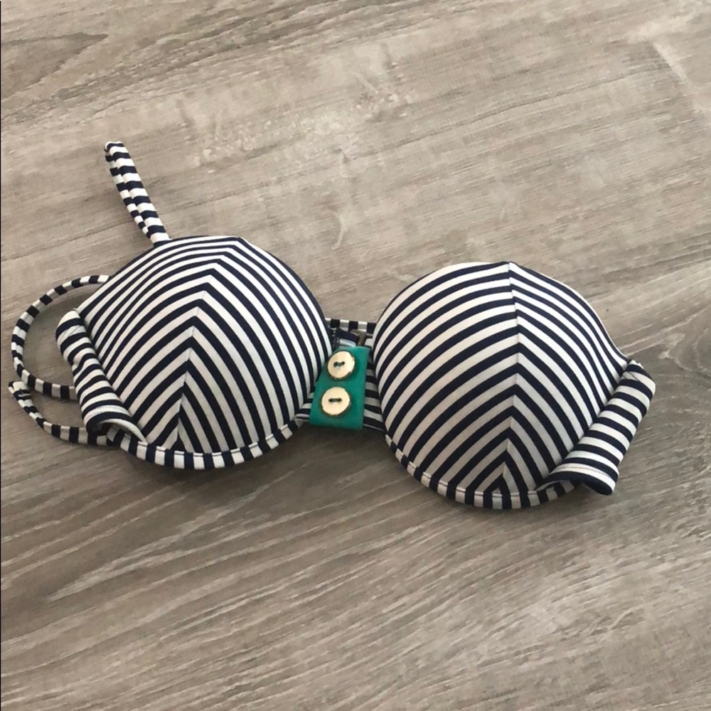 Bikini top